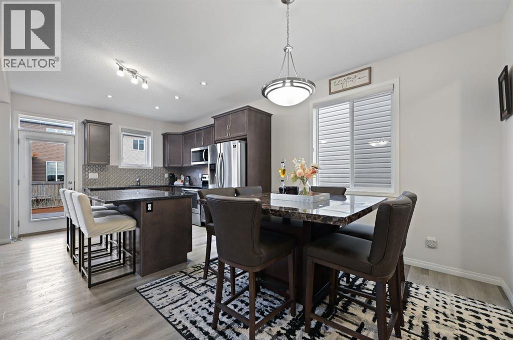 418 Windrow Common SW