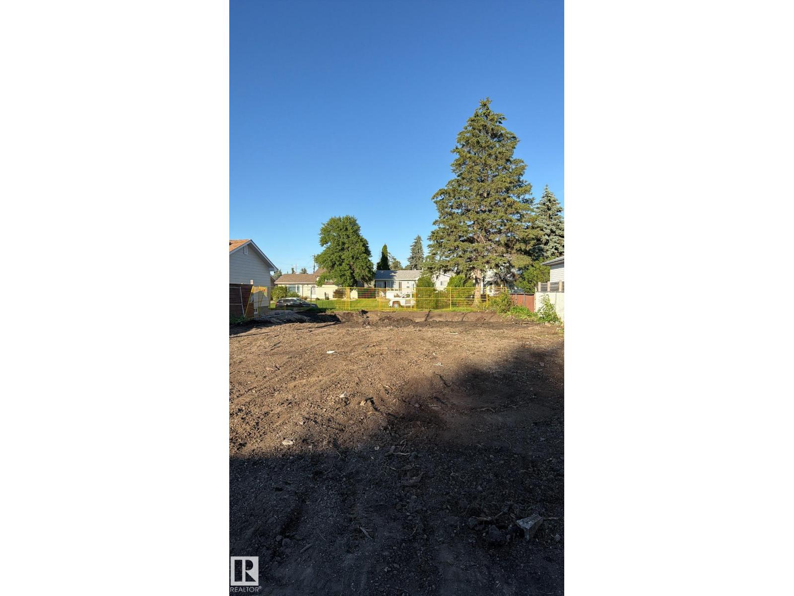 9322 168 ST NW