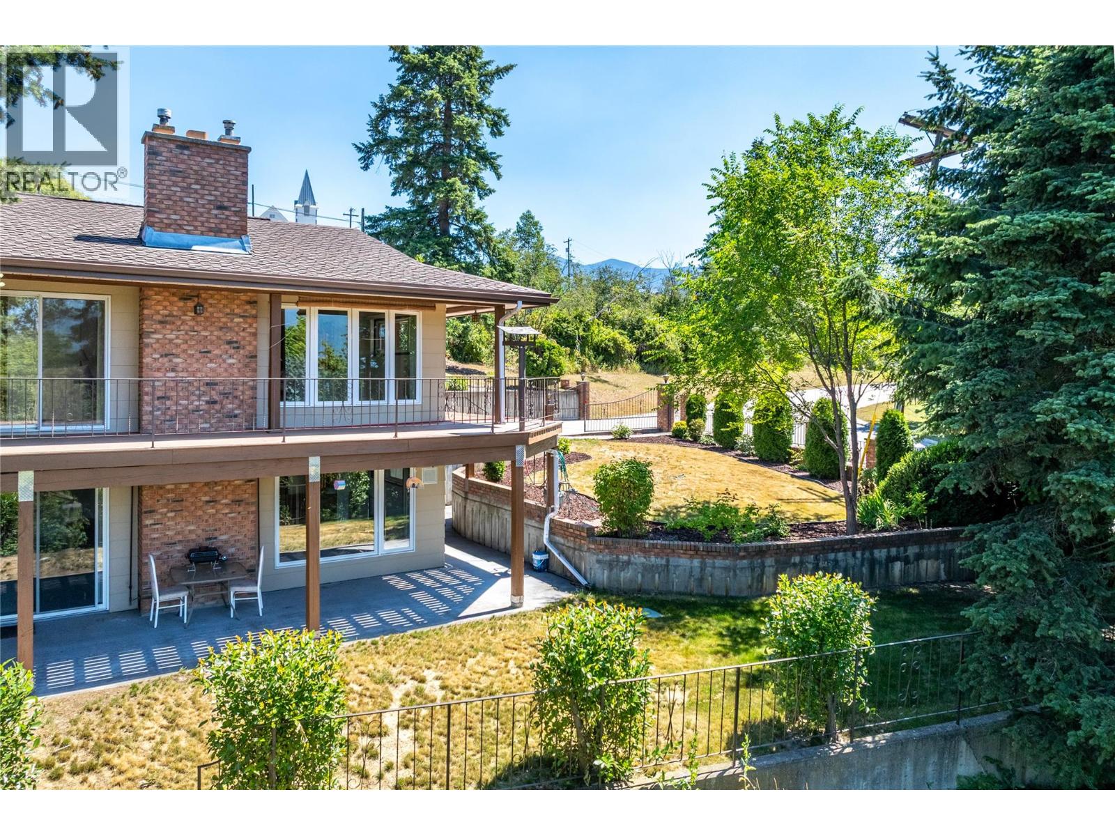 614 VANCOUVER N Street