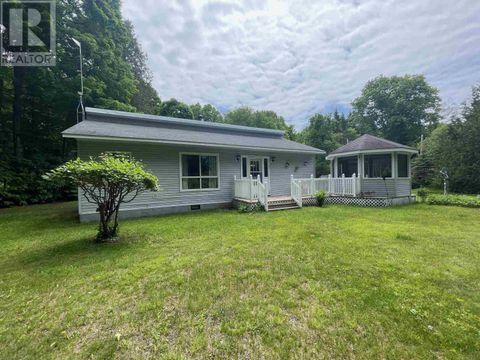 98 Whispering Pines Batchewana ON P0S1A0