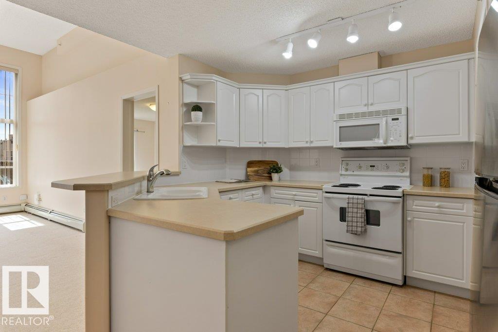 #412 9760 174 ST NW