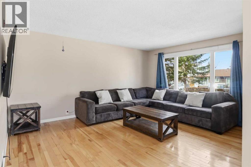 85 Abergale Close NE