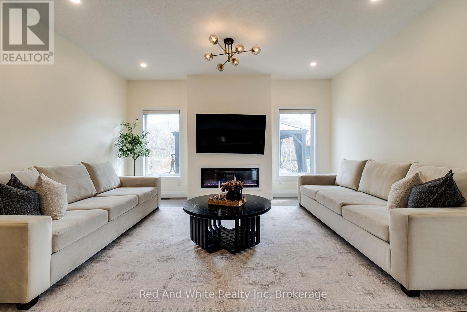 126 FOREST CREEK DRIVE