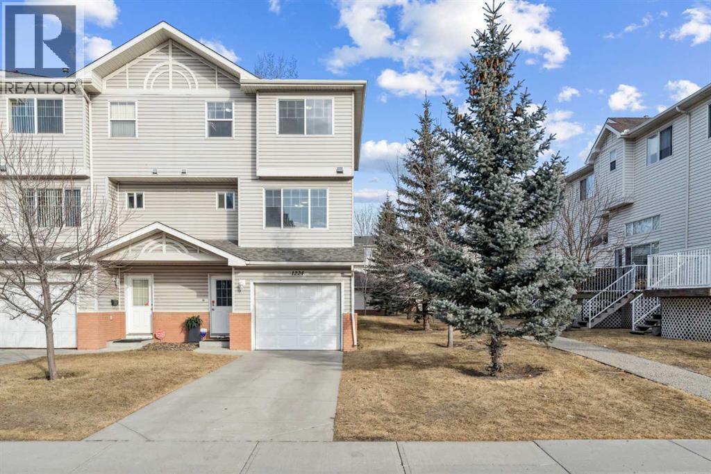 1224, 7038 16 Avenue SE