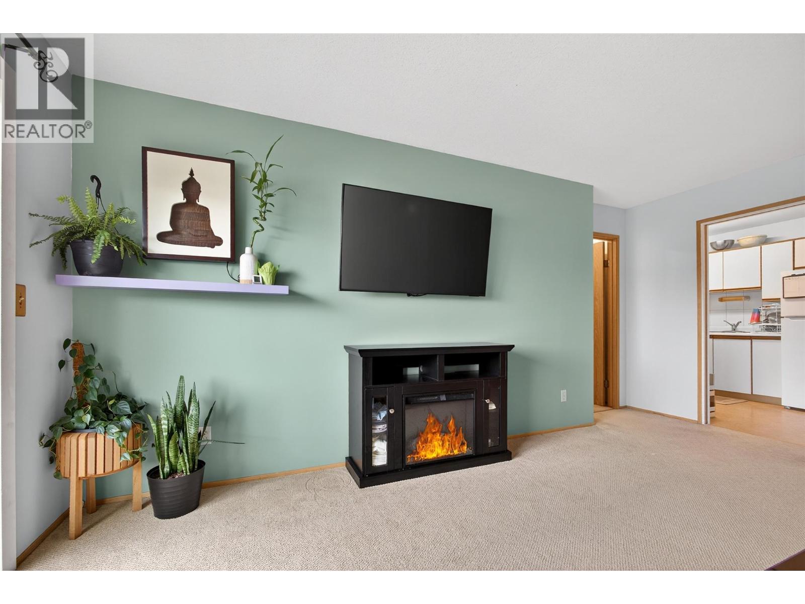 3180 De Montreuil Court Unit# 412