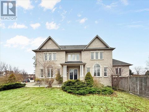 98 LENA DRIVE Richmond Hill (Rouge Woods) ON L4S2G8