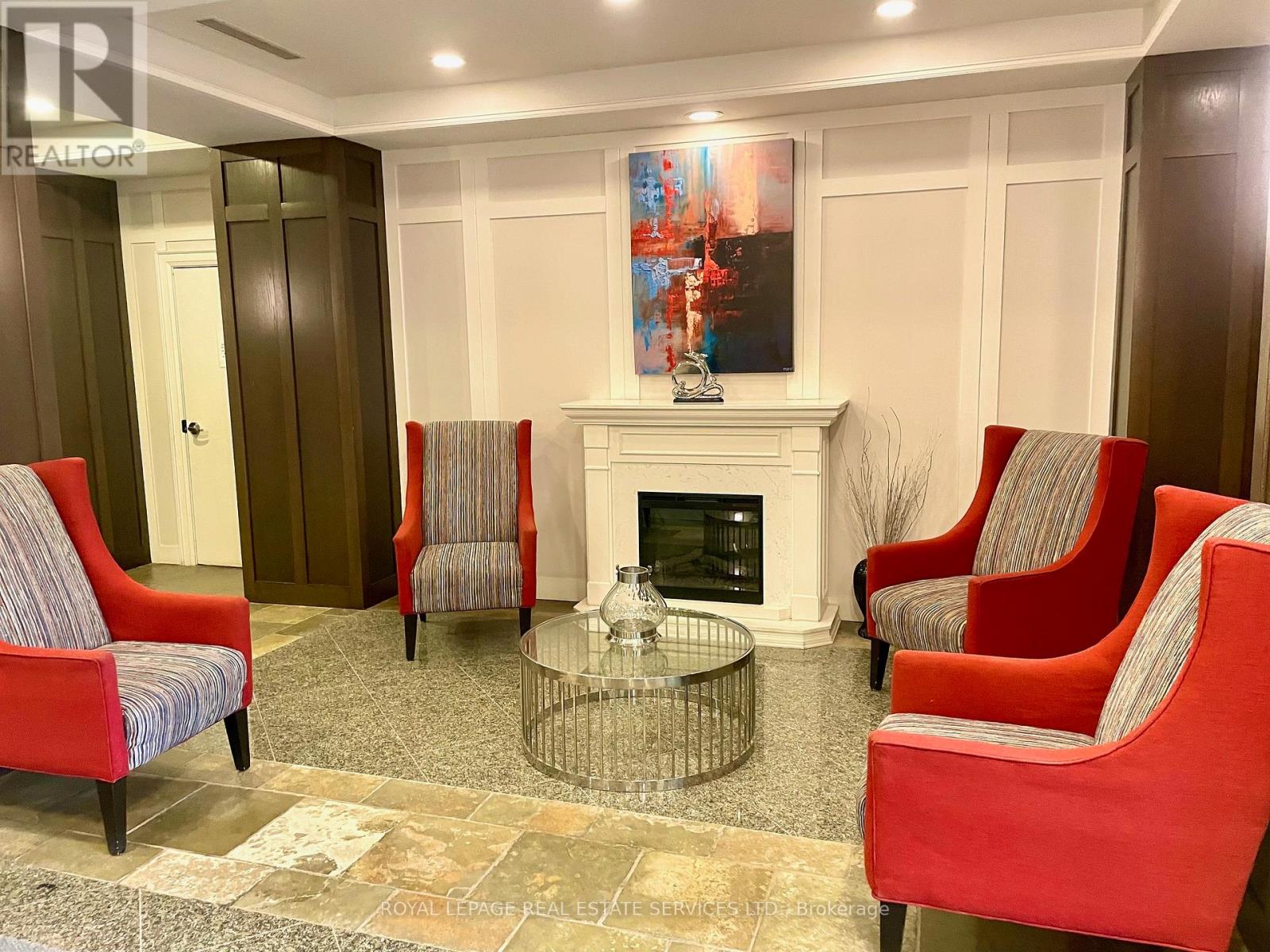 203 - 29 NORTHERN HEIGHTS DRIVE