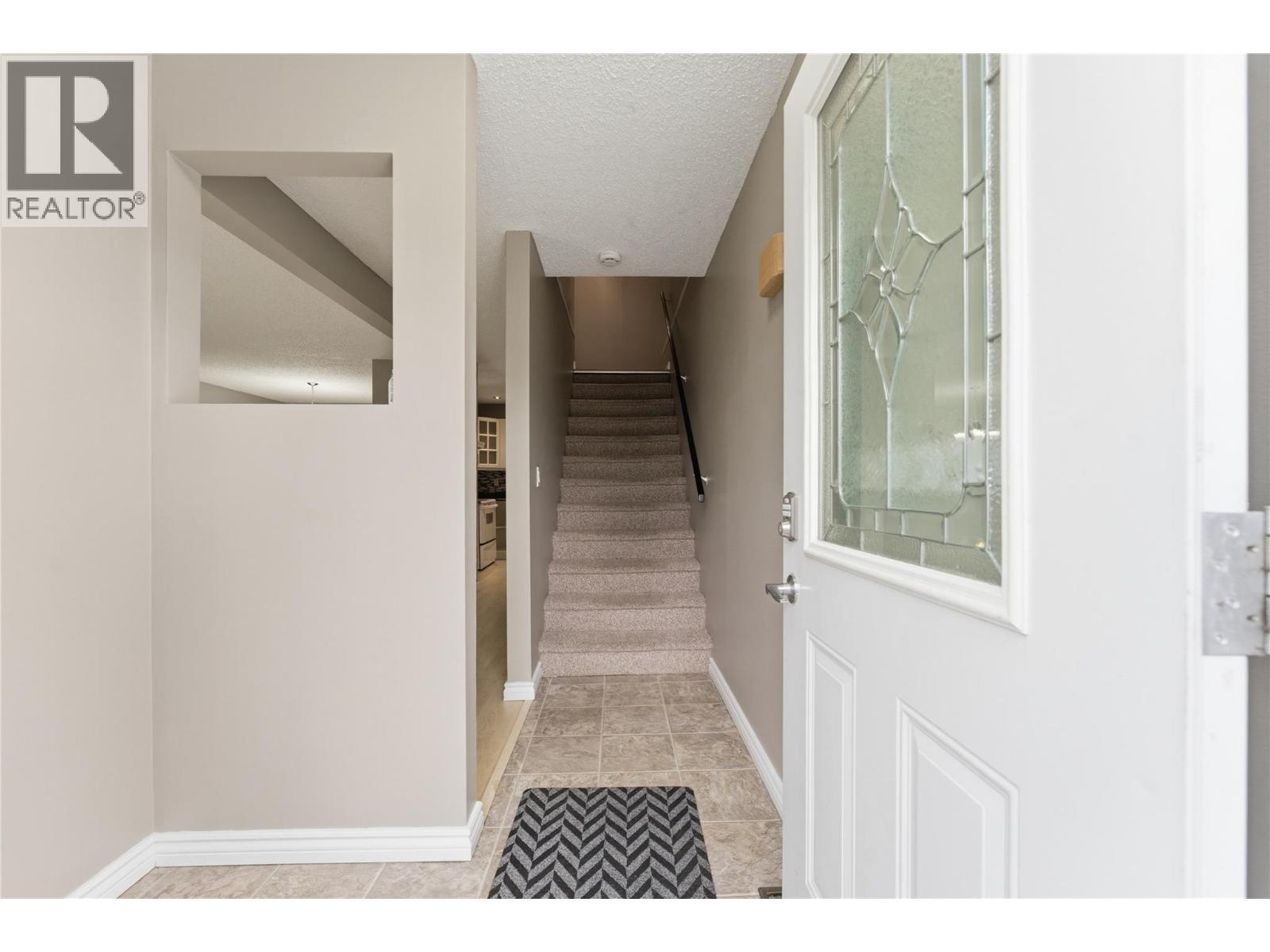 2100 43 Avenue Unit# 205