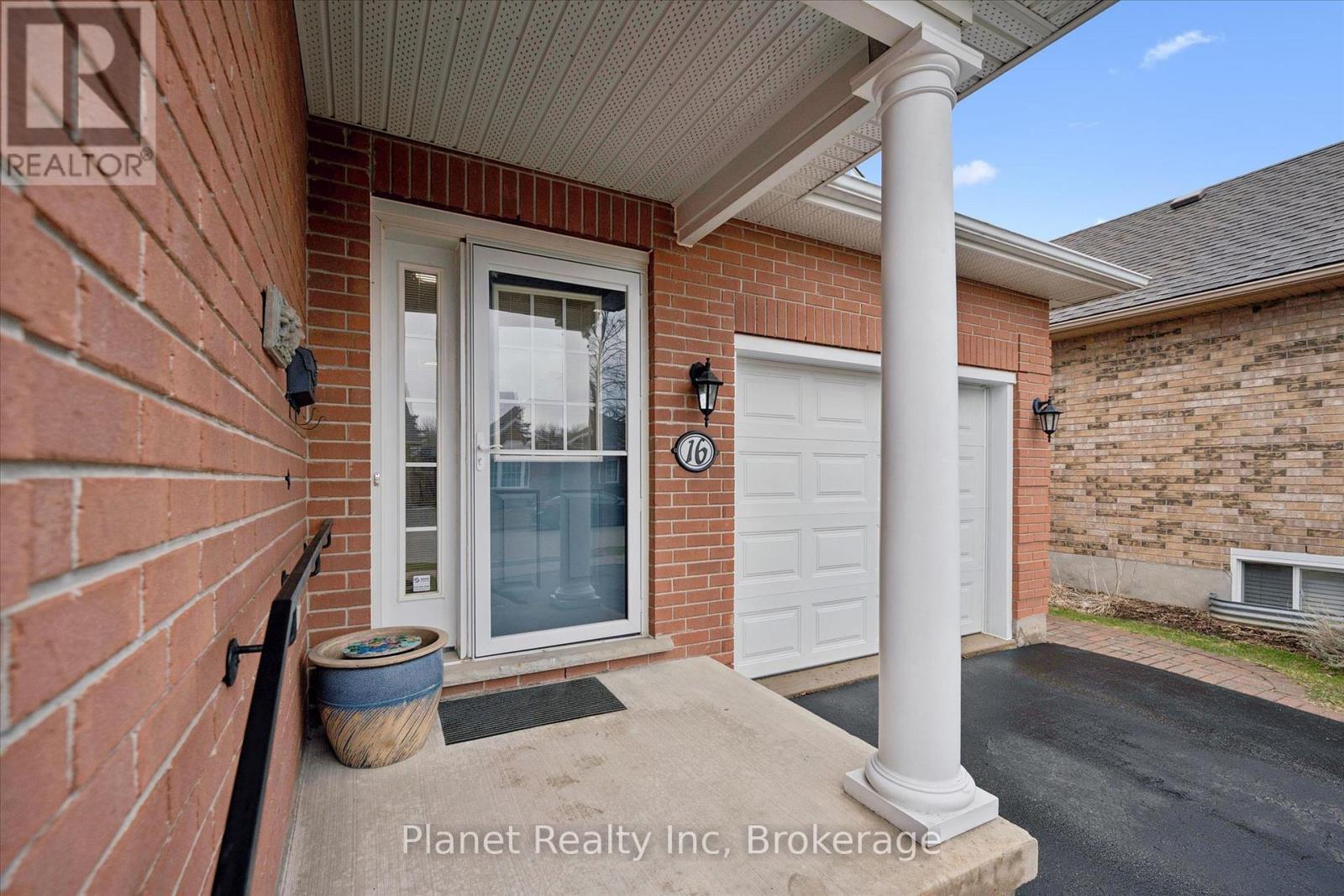 16 WINTERBERRY LANE