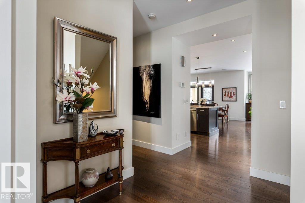 4522 DONSDALE DR NW NW