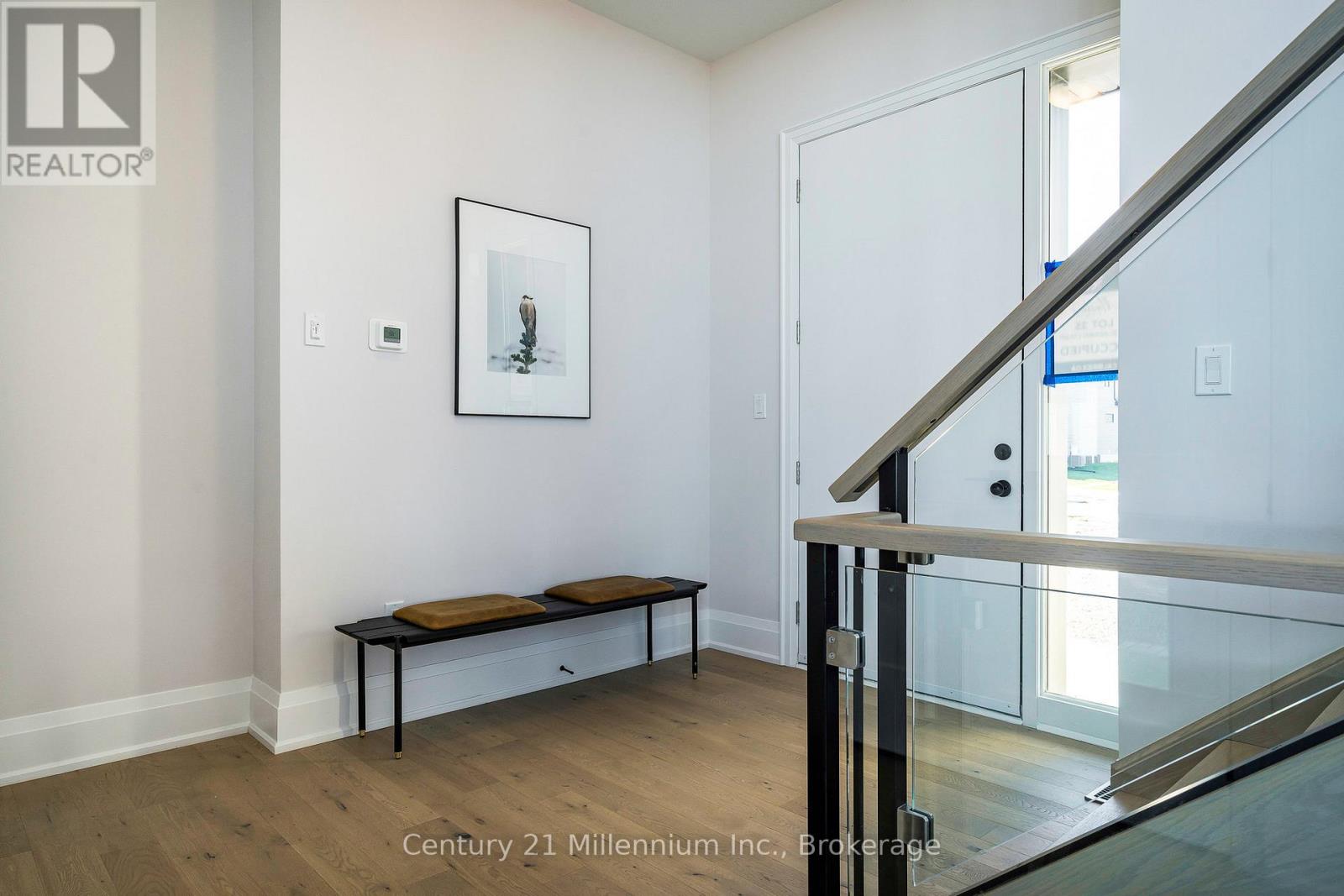 116 SLADDEN COURT