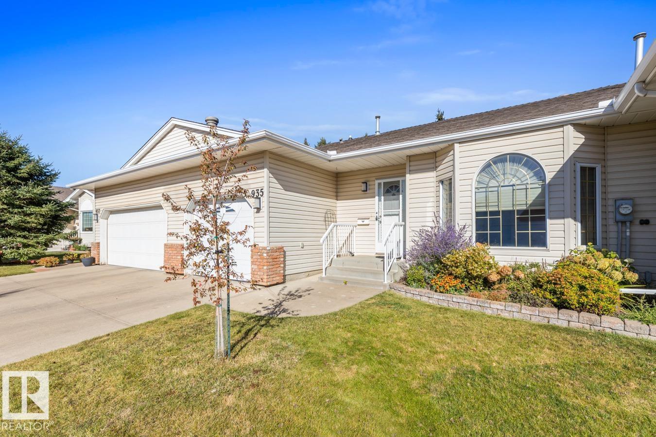 935 YOUVILLE DR W NW
