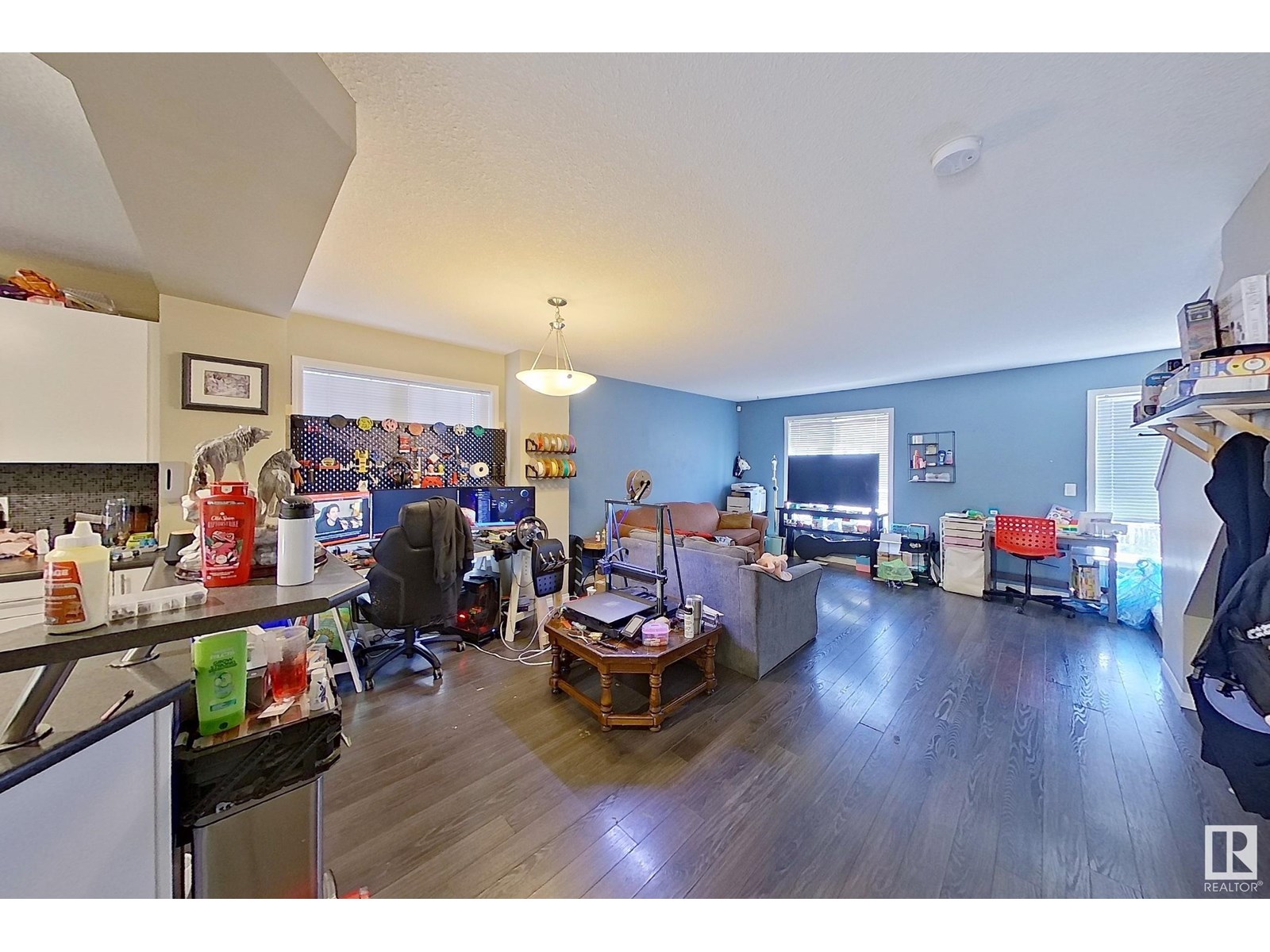 1641 TOWNE CENTRE BV NW