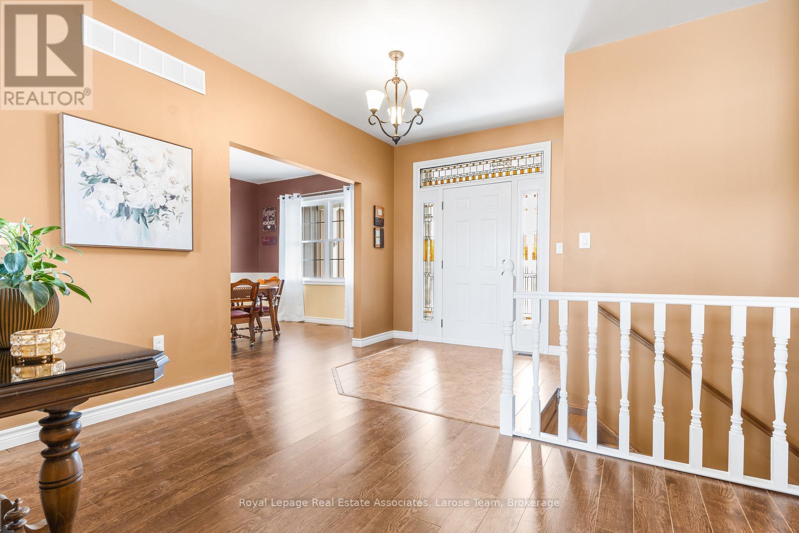 5484 ATTEMA CRESCENT