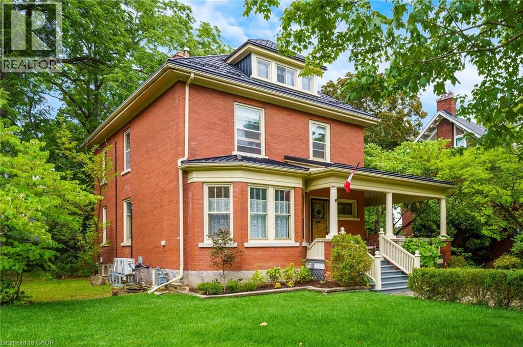 36 WENTWORTH Avenue