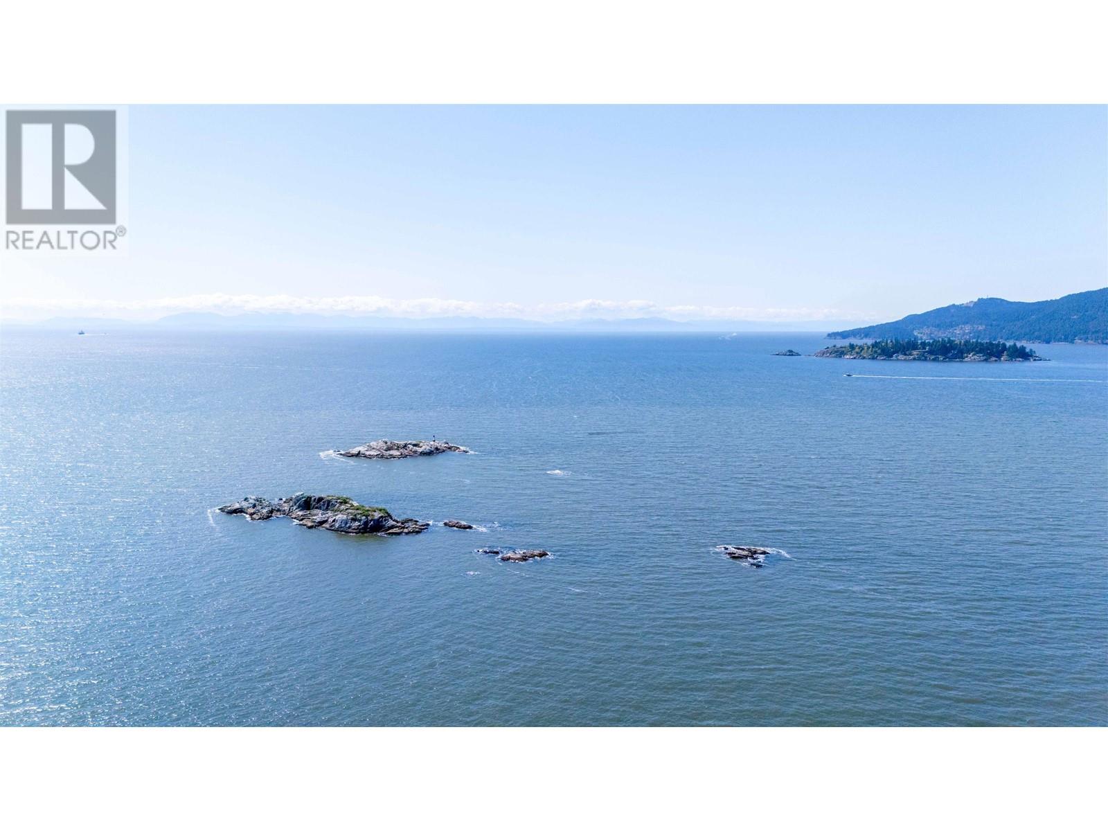5252 MARINE DRIVE