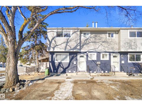 113 HABITAT CR NW Edmonton AB T5A3K8