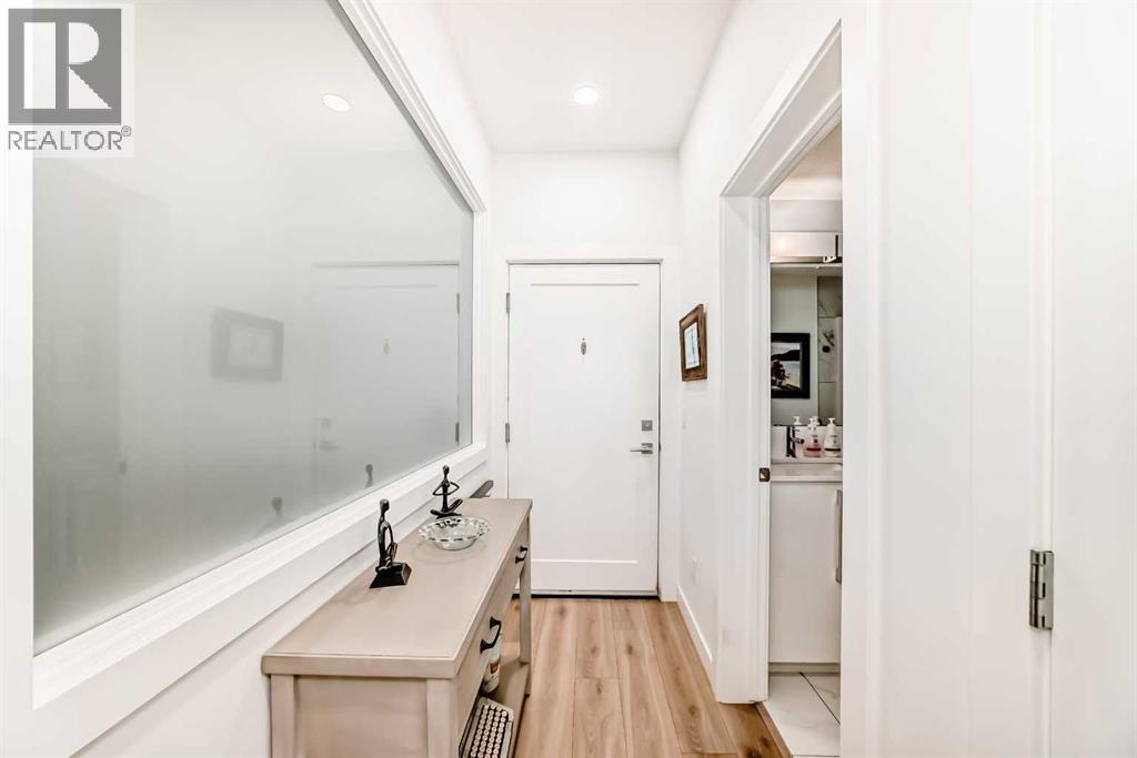 1406, 76 Cornerstone Passage NE