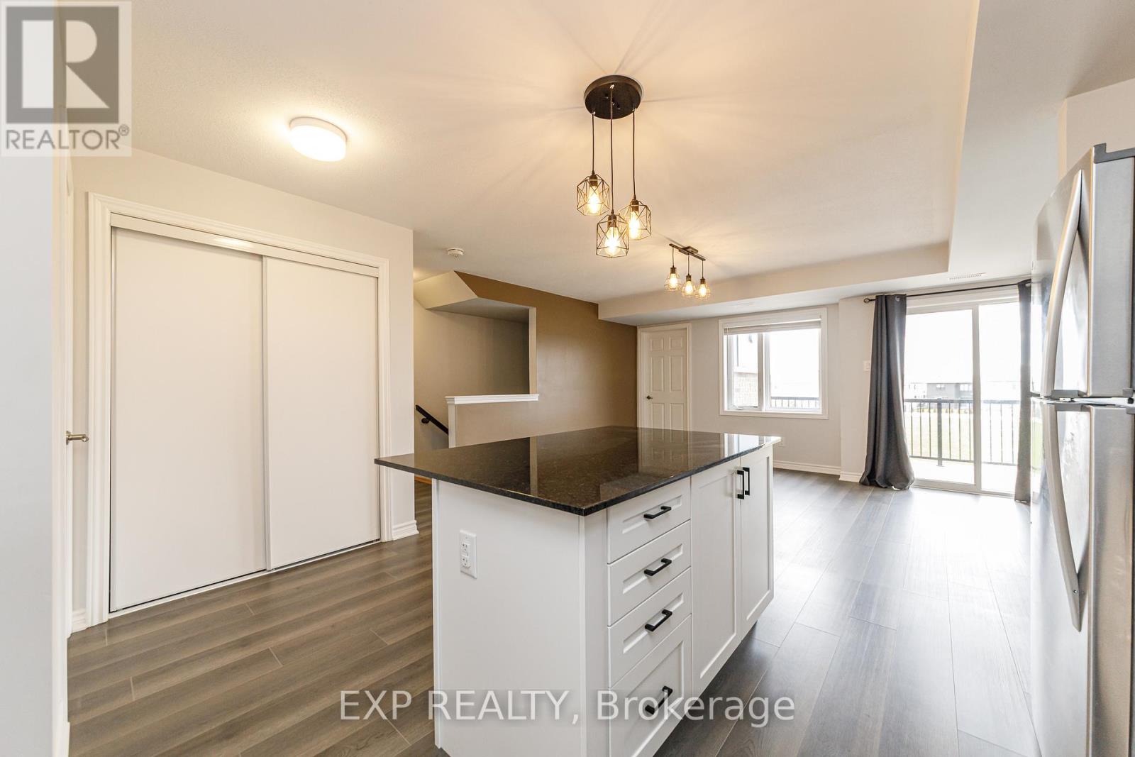852 ATLAS TERRACE