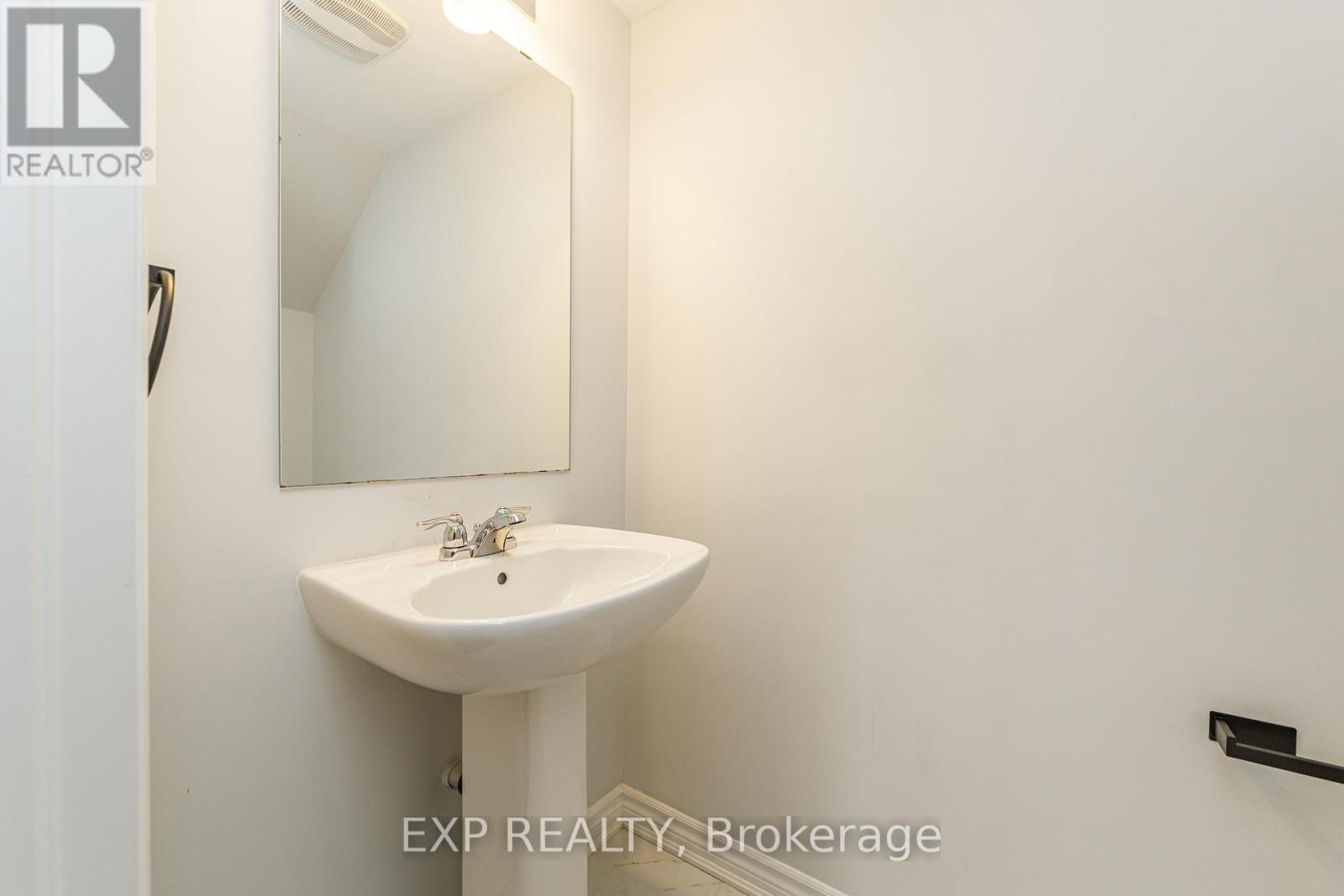 852 ATLAS TERRACE