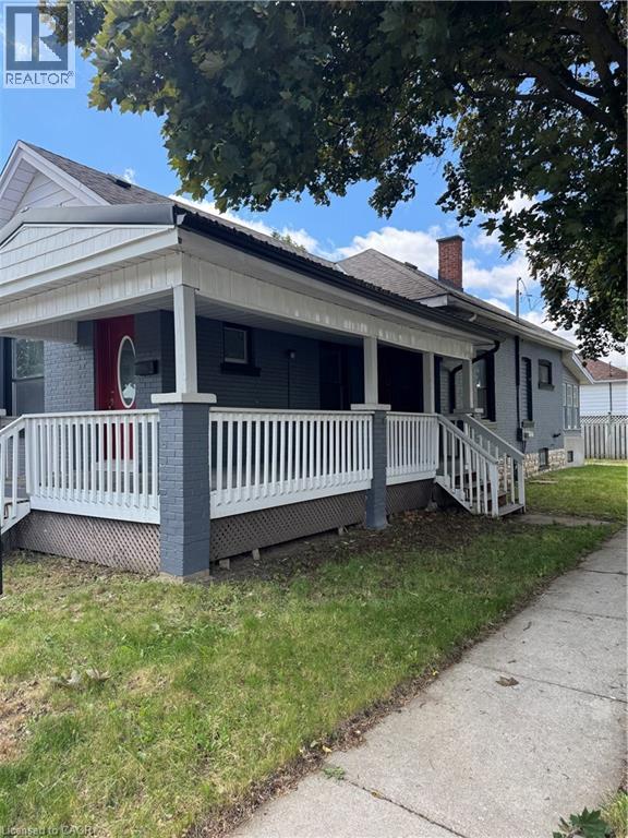 105 CATHARINE Avenue
