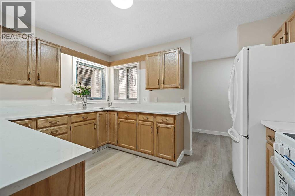 22 Sandarac Circle NW