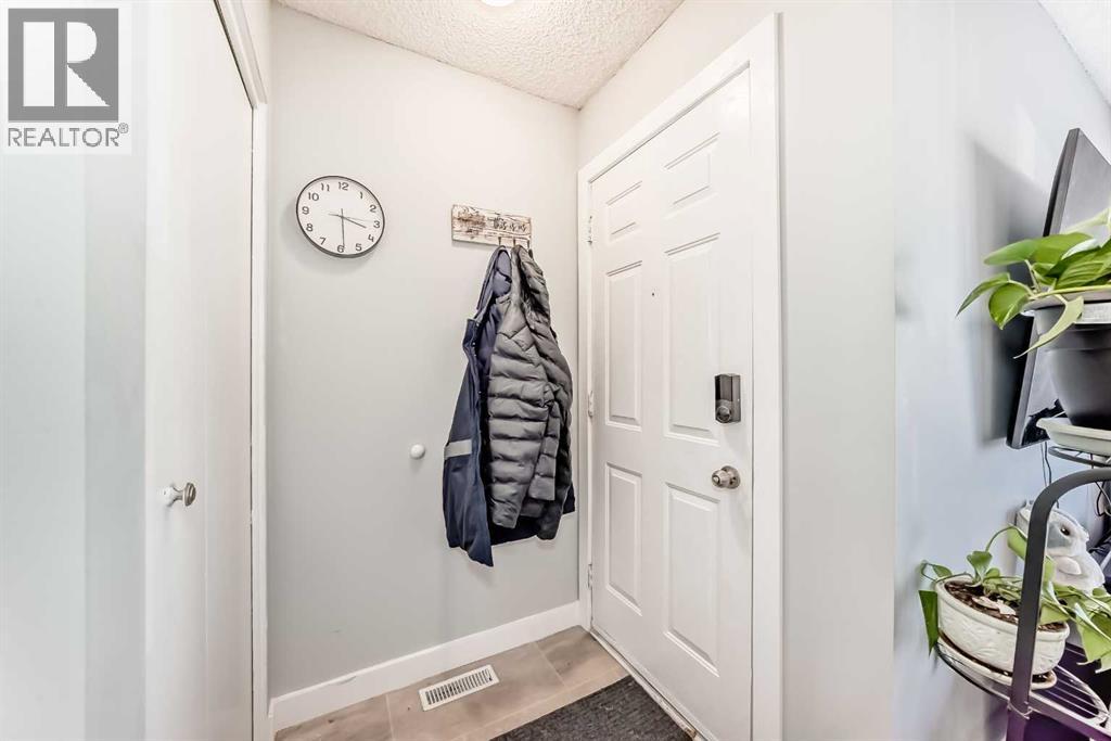 78 Martinview Crescent NE