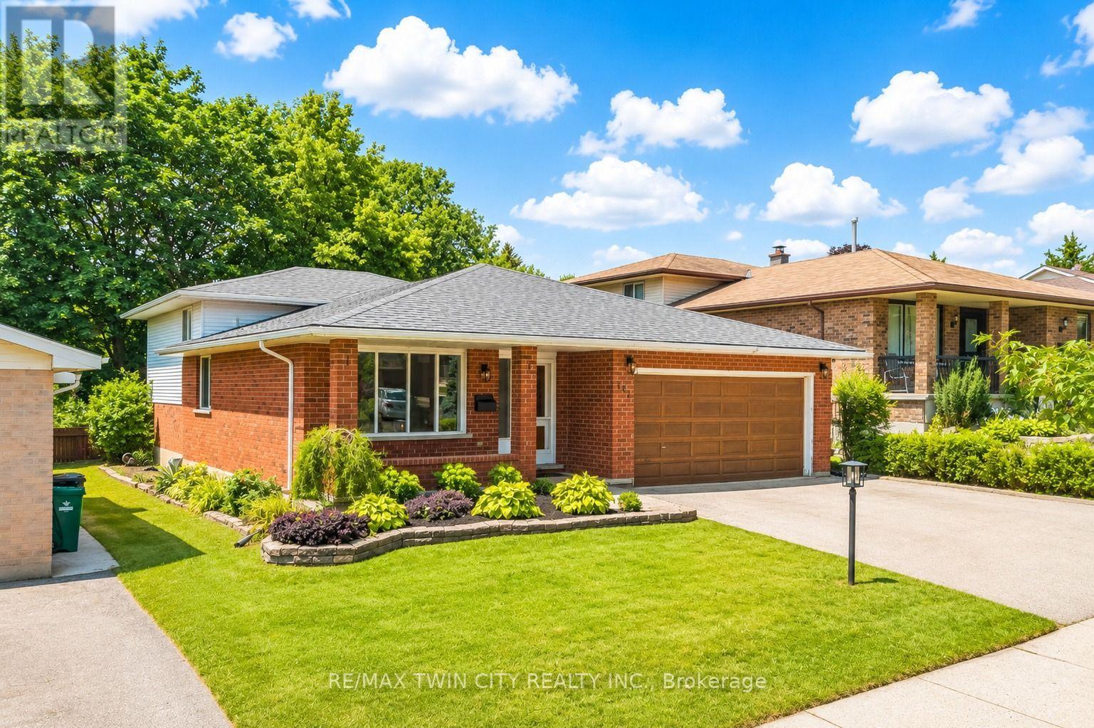 131 BRIERDALE DRIVE