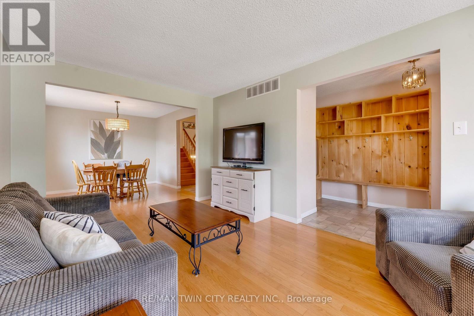 131 BRIERDALE DRIVE