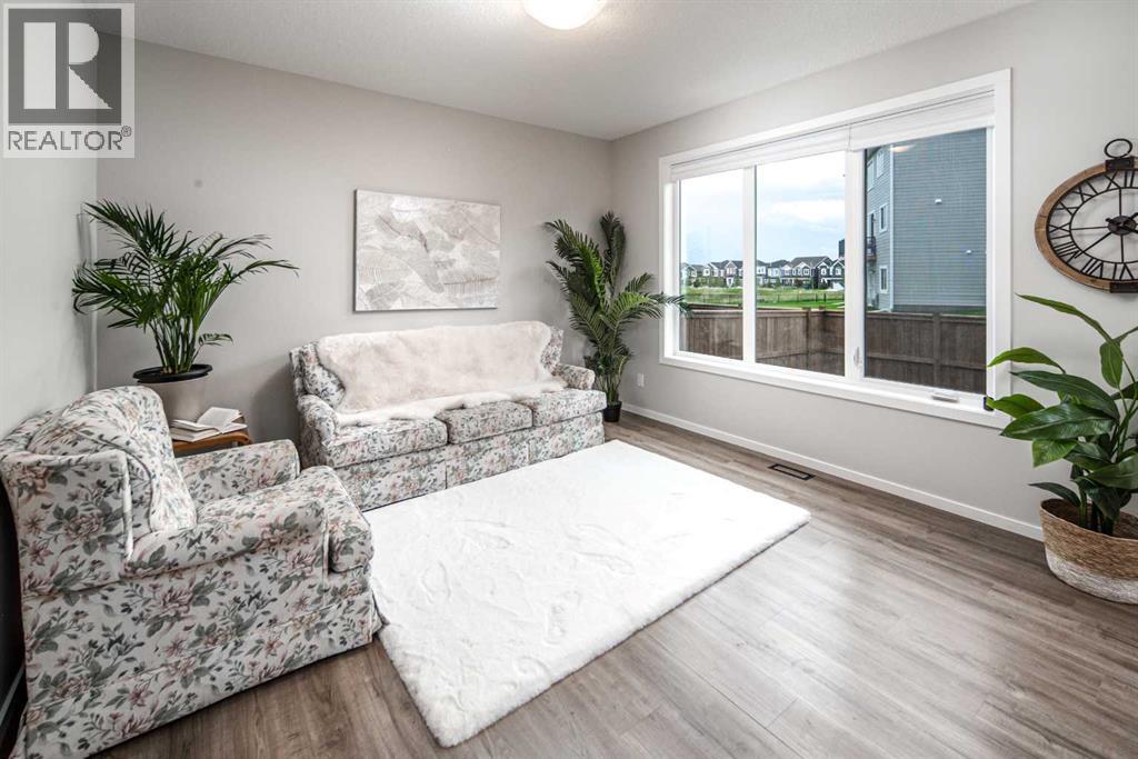 76 Yorkville Landing SW