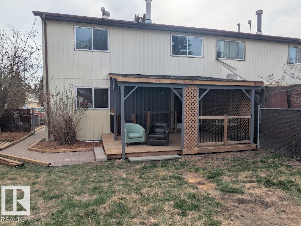 703 GRANDIN DR