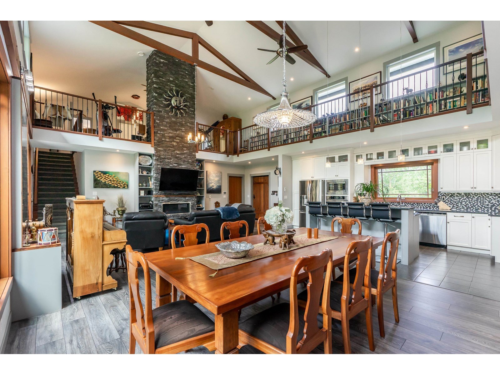 42160 MAJUBA HILL ROAD|Majuba Hill