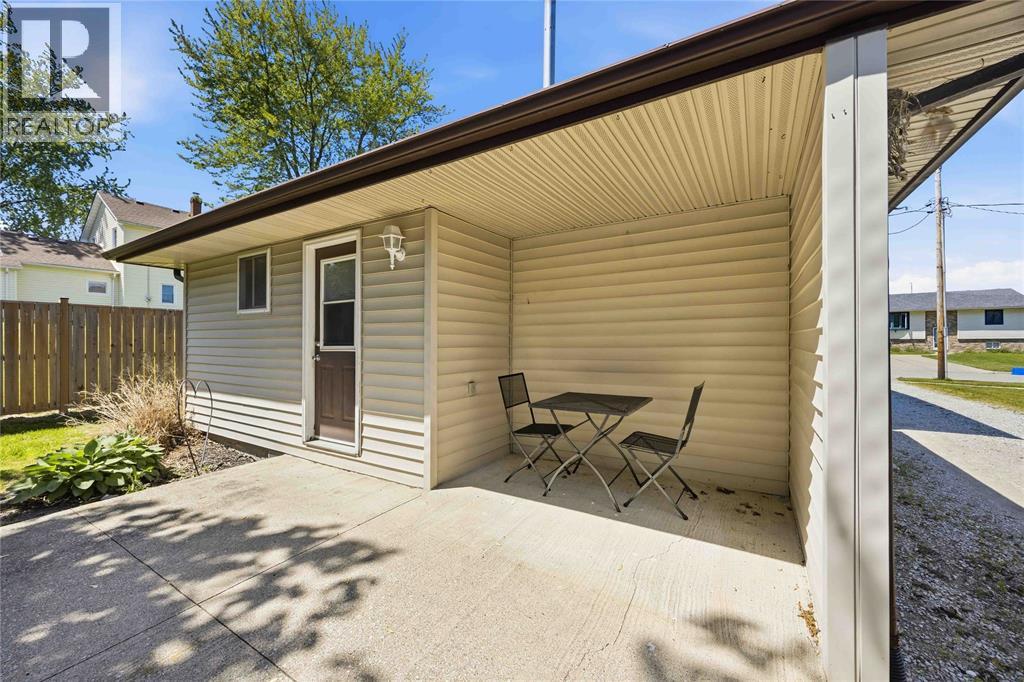 502 Plympton STREET