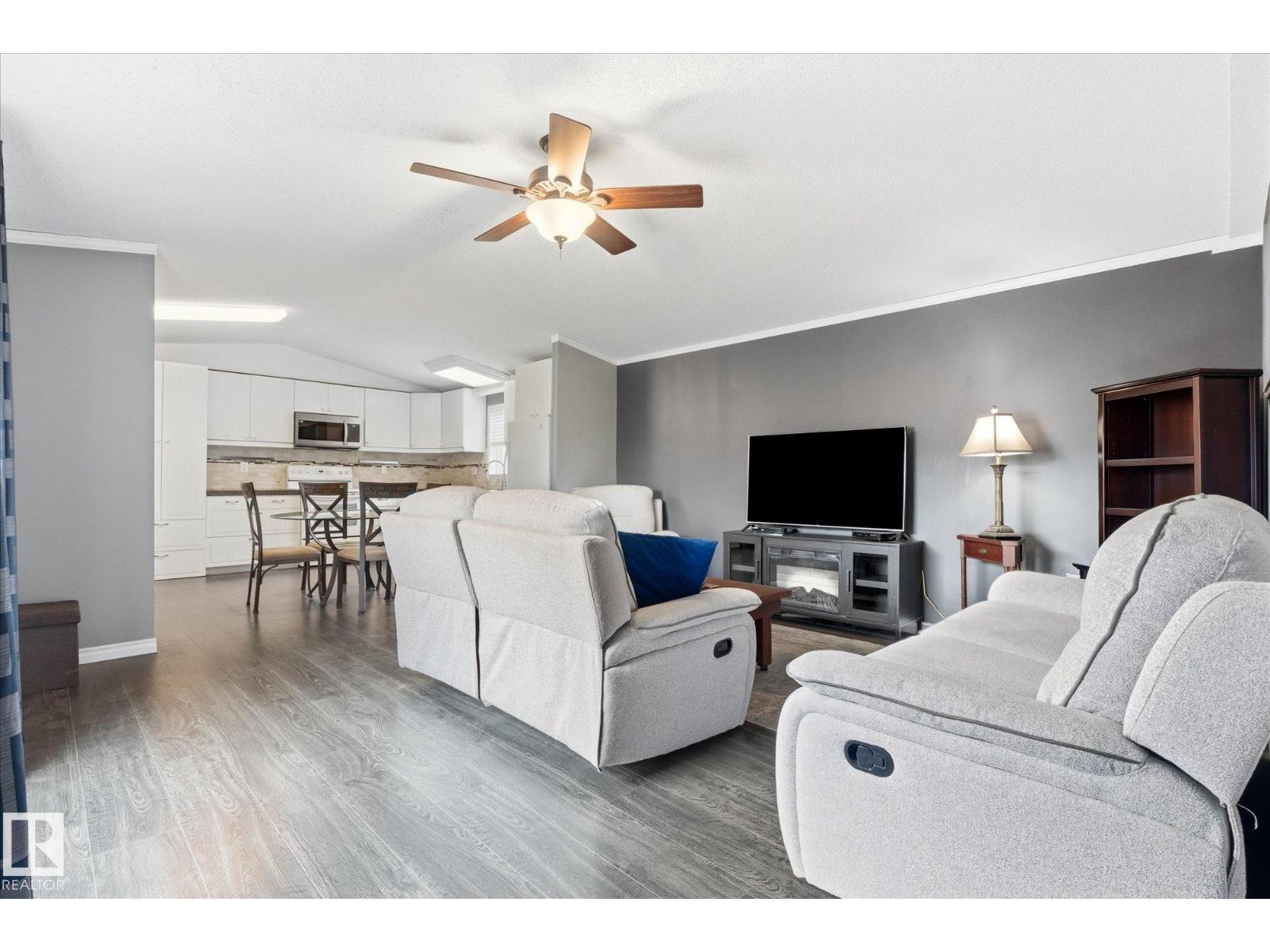 #97 3400 48 ST