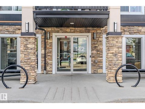 #107 142 EBBERS BV NW Edmonton AB T5Y3W2