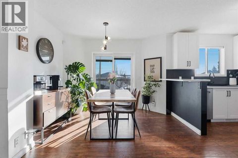 145 Harvest Glen Way NE Calgary AB T3K4J4