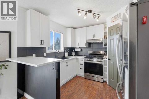 145 Harvest Glen Way NE Calgary AB T3K4J4