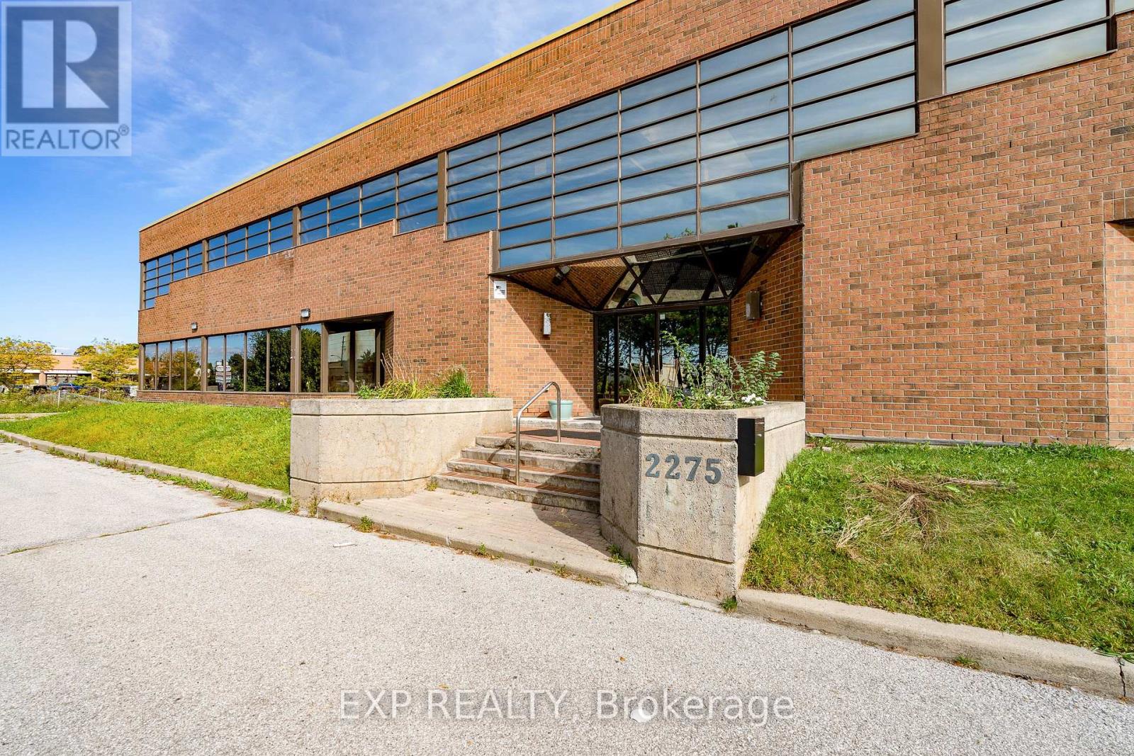 2275 MARKHAM ROAD