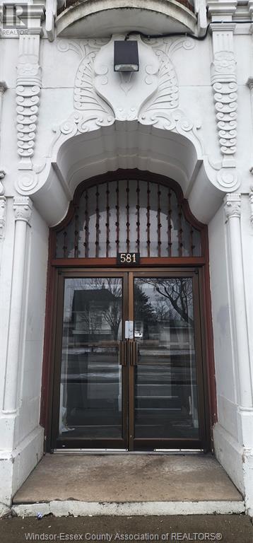 581 CATARAQUI STREET