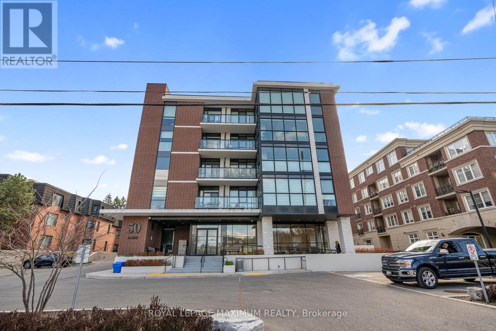 410 - 50 ANN STREET