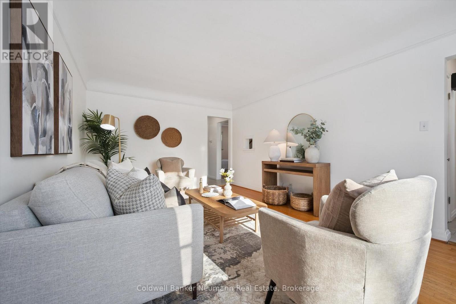 25 COLLINGWOOD STREET