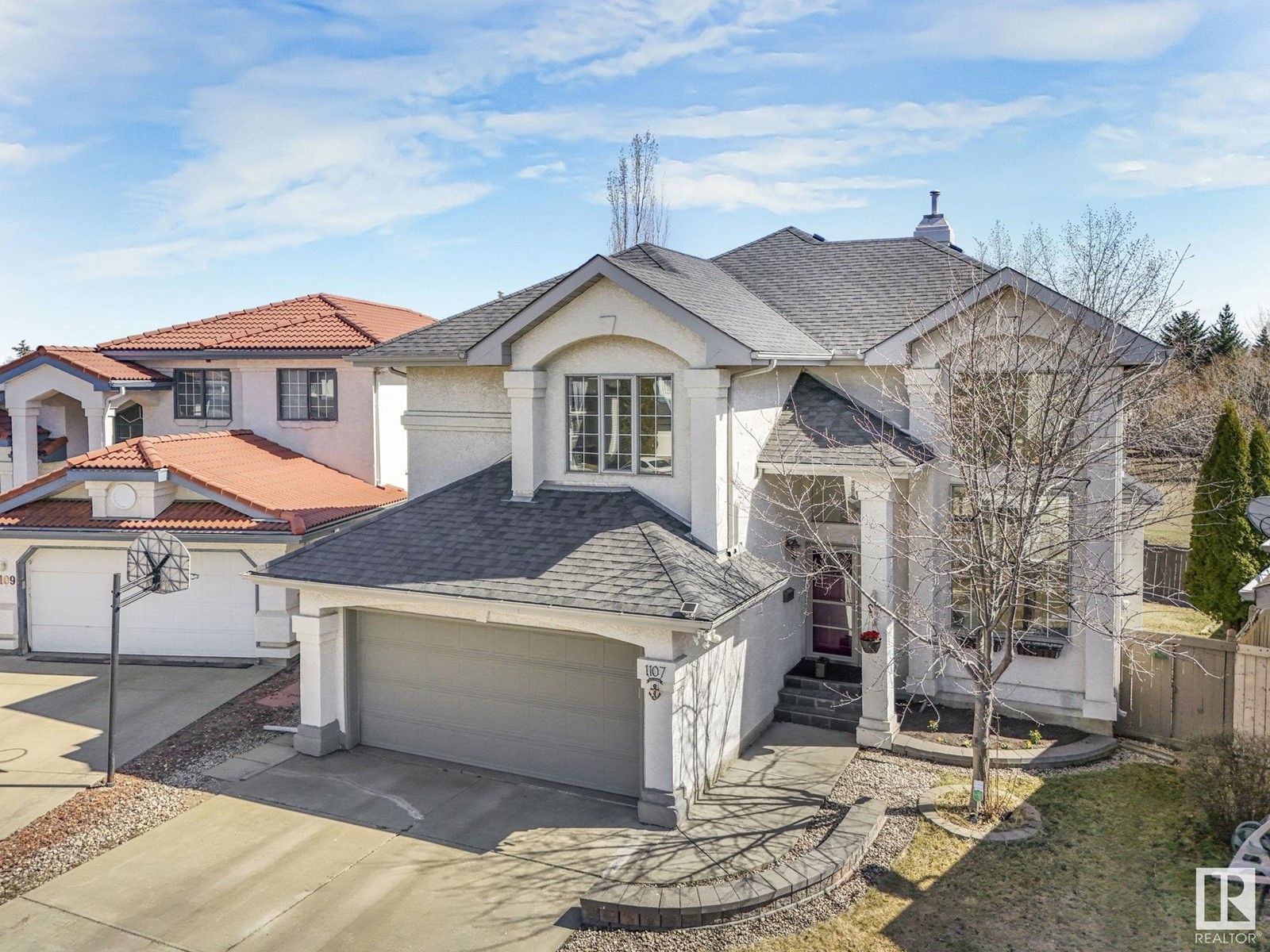 1107 116 ST NW