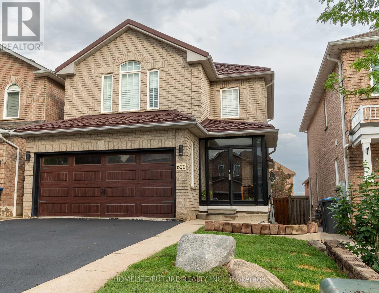 Photo 1 of 45 — 620 MADAME STREET, Mississauga (Meadowvale Village), ON L5W1G6