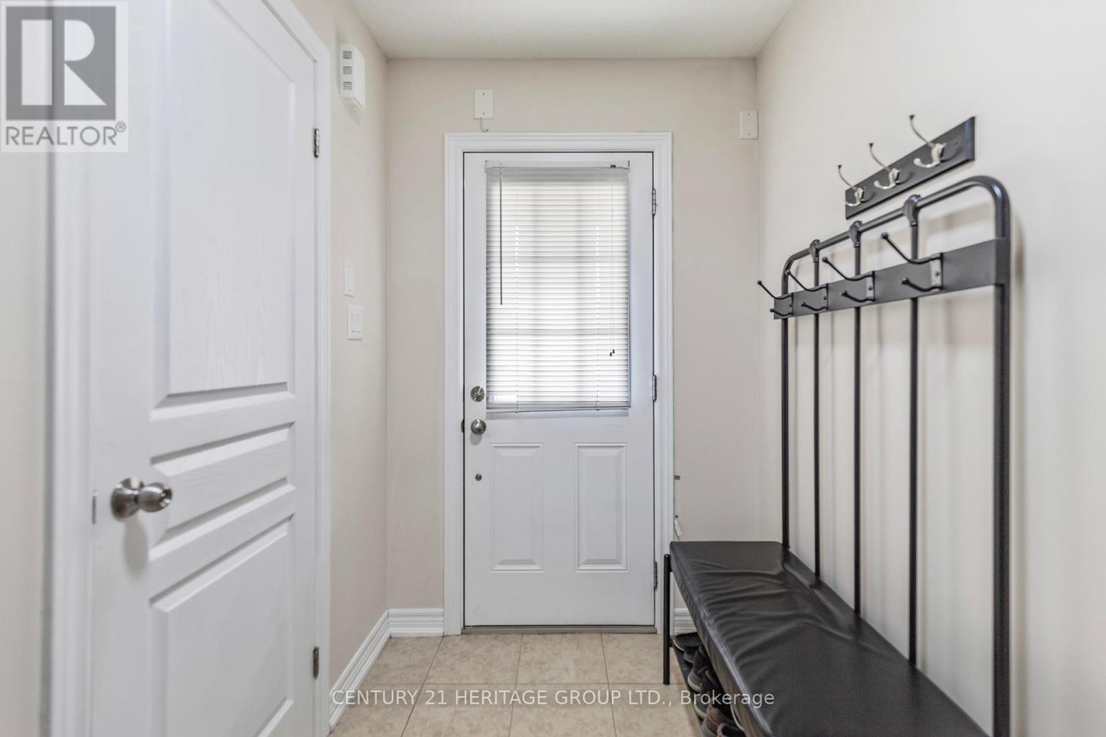 71 WATERBRIDGE STREET