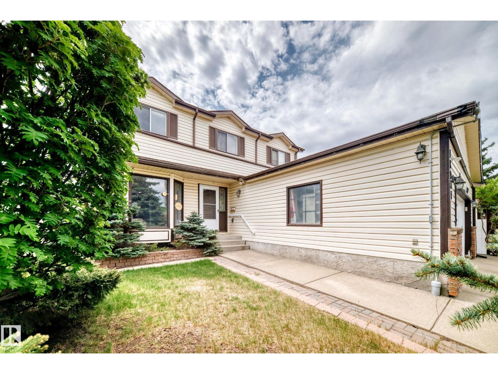 18931 92 AV NW
