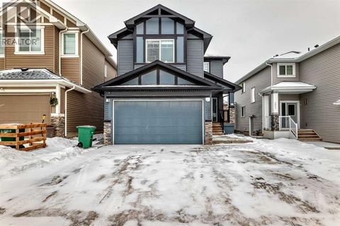 197 Baysprings Gardens SW Airdrie AB T4B5C5