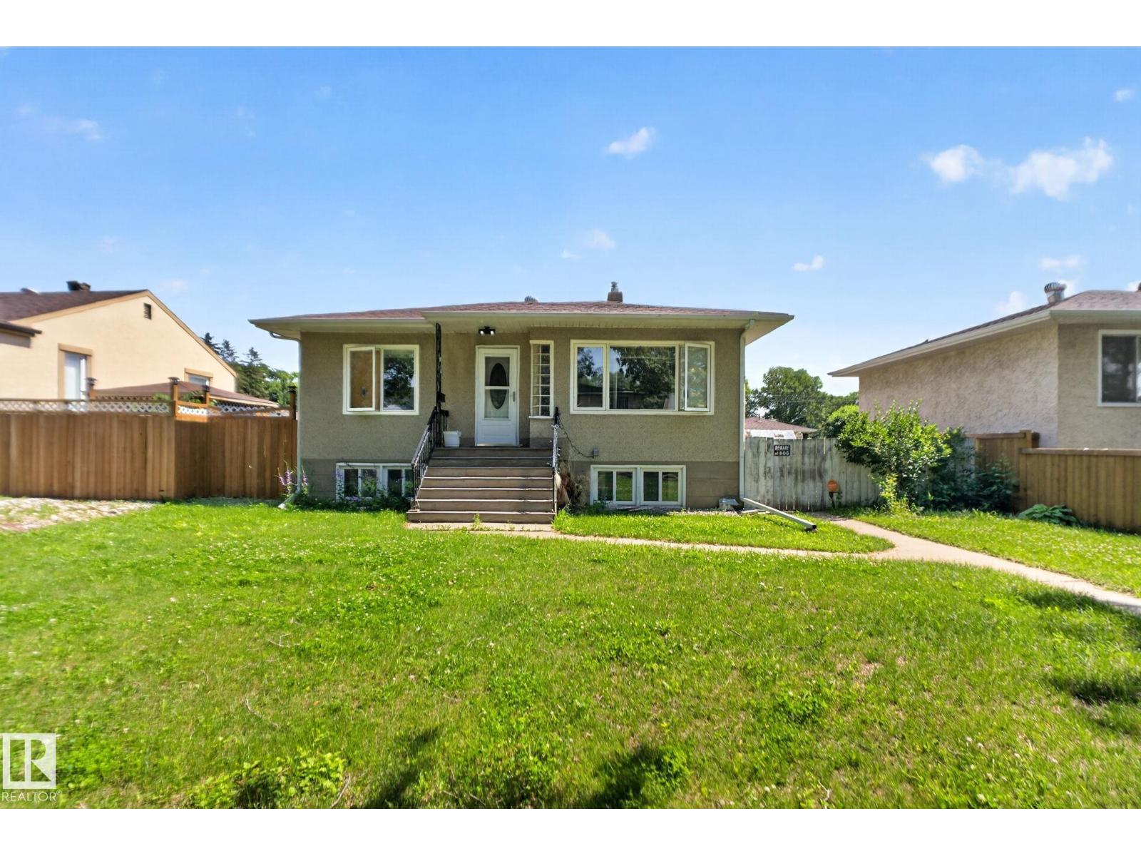 12229 88 ST NW