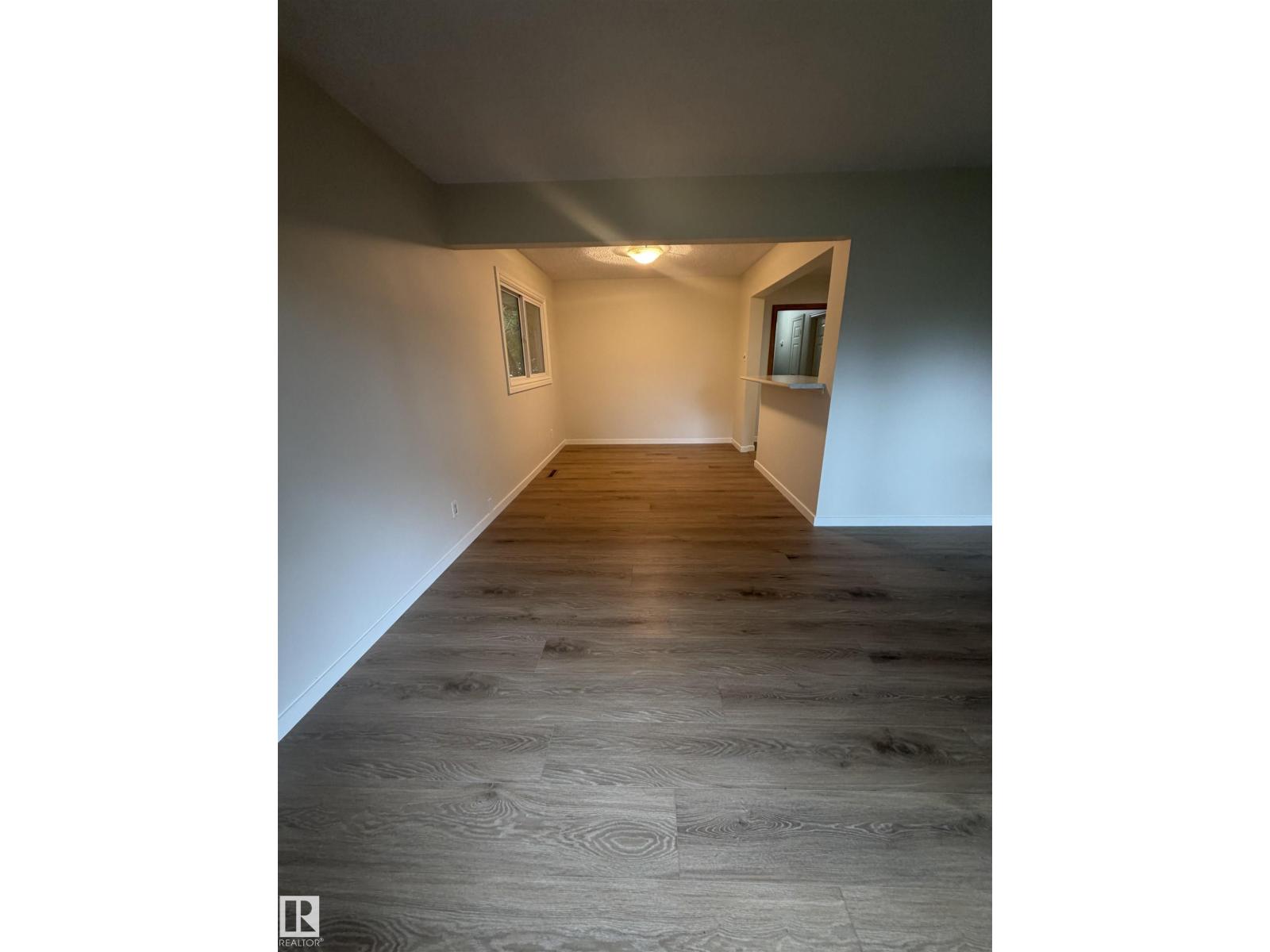 9640 74 AV NW
