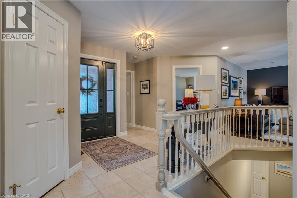 184 ROXTON Drive Unit# 16