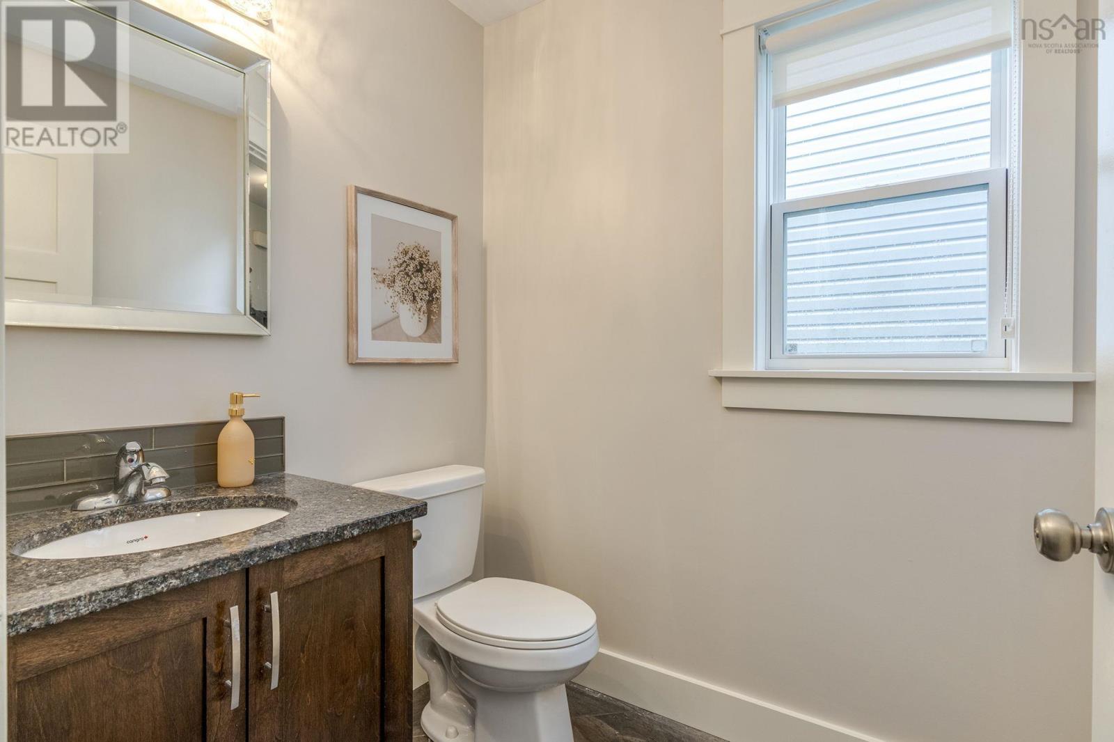 18 Larkview Terrace